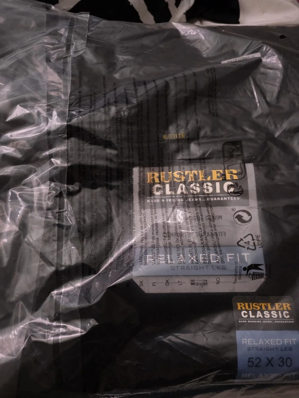 Rustler Men's Black Relaxed Straight Jeans